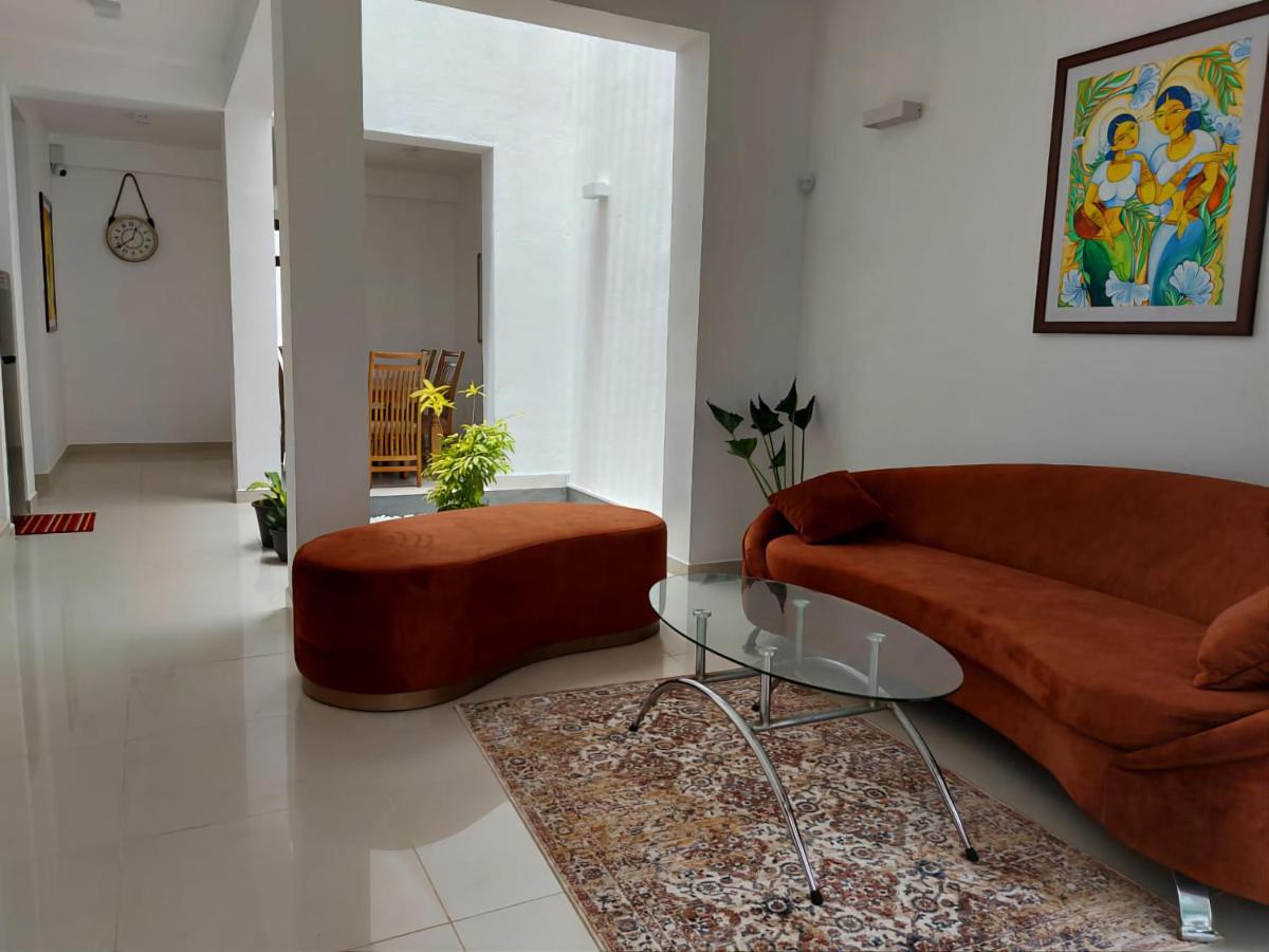 Oesis - Stylish Villa Steps From Historic Galle Fort Esterno foto