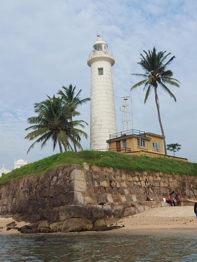 Oesis - Stylish Villa Steps From Historic Galle Fort Esterno foto